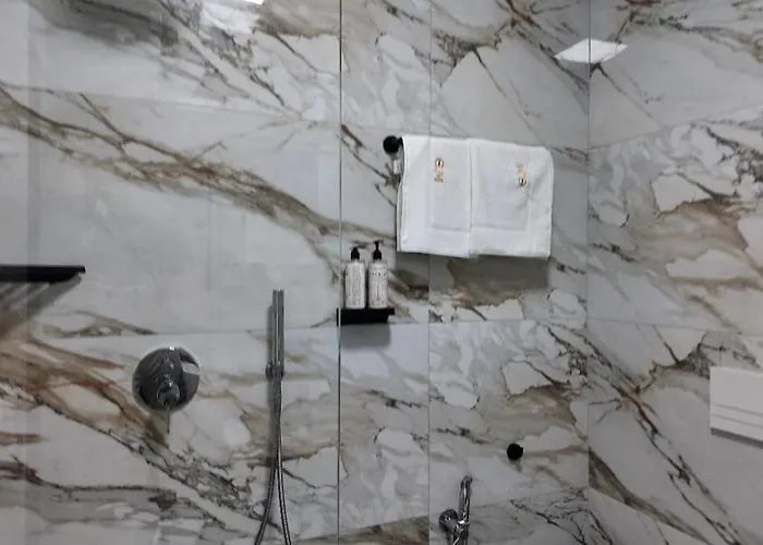 Jorida Old Bazar * 地拉那