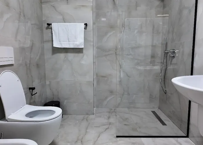 Jorida Old Bazar * Tirana